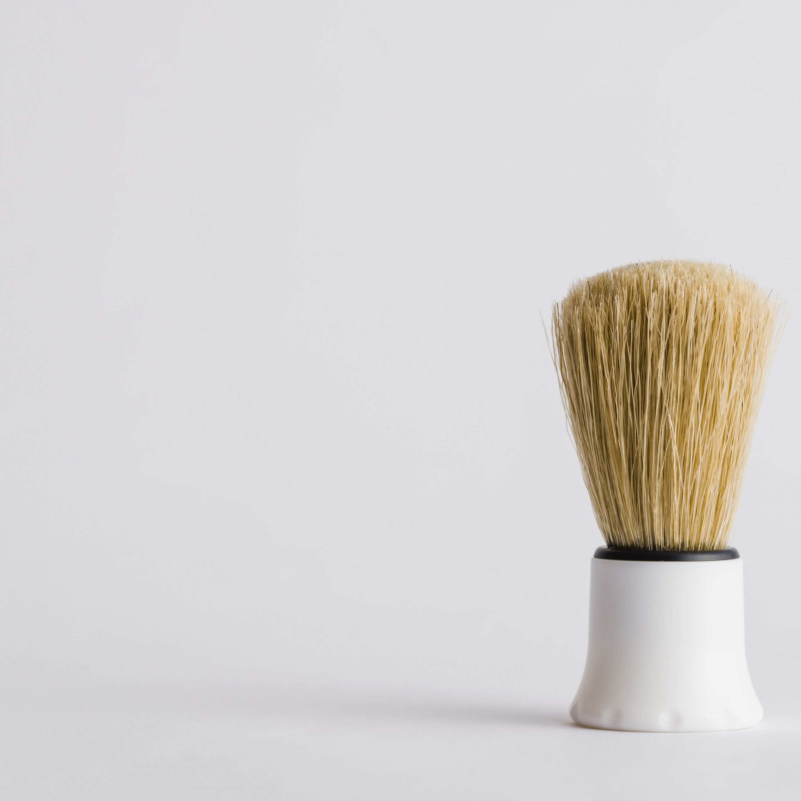 Cómo elegir la brocha de afeitar adecuada para ti